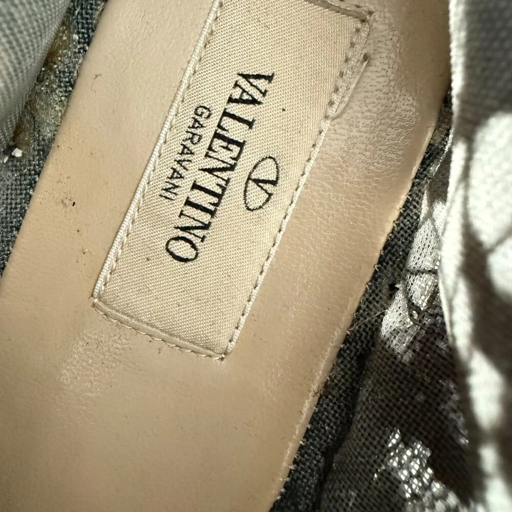 Valentino Garavani black floral lace espadrilles size 41